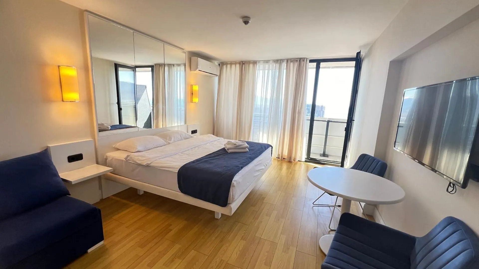 Spend Your Time In Orbi City Batumi 0*,